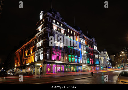 L'extérieur du magasin Harvey Nichols à Knightsbridge Londres Banque D'Images