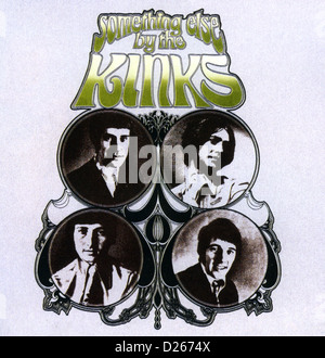 Le groupe pop britannique KINKS. La couverture de leurs 1967 Pye Records album 'quelque chose d'autre par les Kinks' Banque D'Images