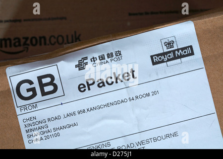 China Post ePacket de Shanghai La Chine a reçu via Royal Mail GO à la suite d'une commande en ligne via Amazon UK Banque D'Images