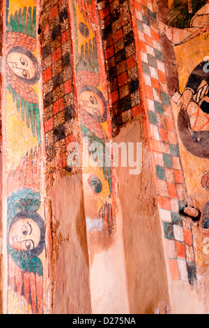 Peintures du 17ème siècle à l'église de rupestres Abraha Atsbeha dans le Cluster Gheralta, du Tigré, dans le Nord de l'Ethiopie, l'Afrique. Banque D'Images