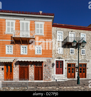 Maisons traditionnelles à Hydra, Grèce Banque D'Images
