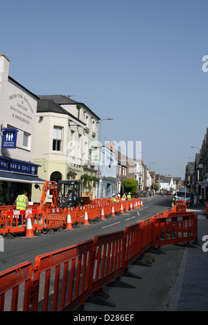 Walton Street, Oxford le contrôle de la circulation et les travaux routiers en mai Banque D'Images