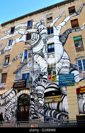 Barcelone, Catalogne, Espagne. La Carbonera squat sur Carrer de Floridablanca Banque D'Images