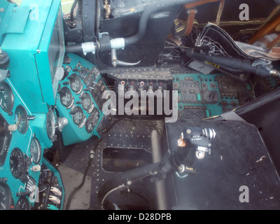 Auto & Technic museum Sinsheim.Mil Mi-24P Hind siège de pilote Banque D'Images