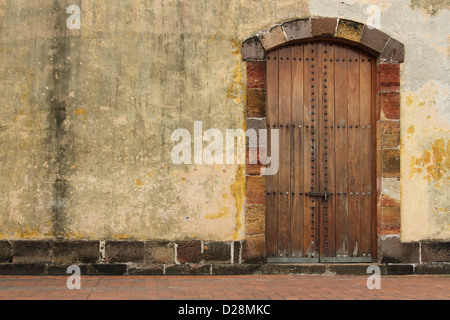 Porte coloniale au Panama Banque D'Images