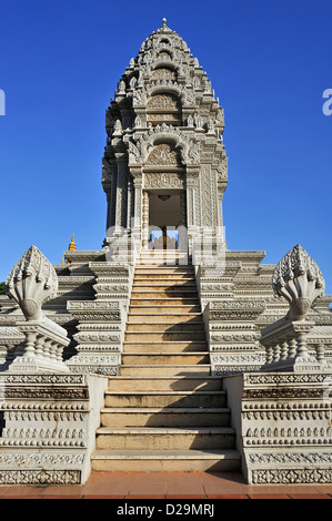 Cambodge - Monument / stupah au Palais Royal, Phnom Penh Banque D'Images