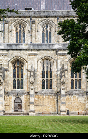 Côté de la nef de la cathédrale de Winchester, Hampshire, Royaume-Uni Banque D'Images