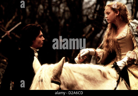 Sleepy Hollow Sleepy Hollow Johnny Depp, Christina Ricci Ichabod Crane (Johnny Depp), Katrina Van Tassel (Christina Ricci) Banque D'Images