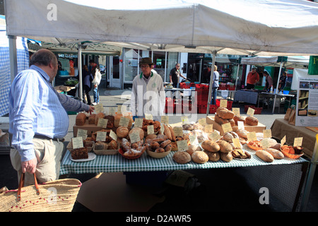 United Kingdom London Ealing W13 leeland road farmers market Banque D'Images