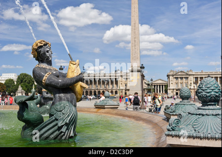 Fontaine de River de Commerce et de navigation, de la Place de la Concorde, Paris, France. Banque D'Images