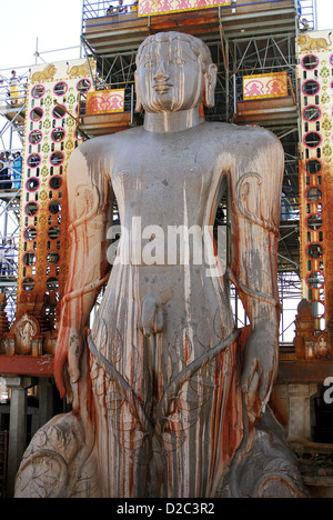 Statue de Bahubali, Sravanbelagola, Bangalore, Karnataka, Inde Banque D'Images
