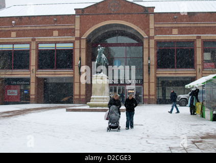 Broadgate par temps de neige, Coventry, Royaume-Uni Banque D'Images