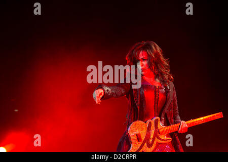 Marie Osmond en concert à l'O2 Arena au début de la tournée britannique avec son frère, Donny, n'est pas représenté ici. Banque D'Images