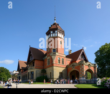 Palacio de Miramar (Miramar Palace) à la plage de la Concha, San Sebastiá, Espagne. Banque D'Images