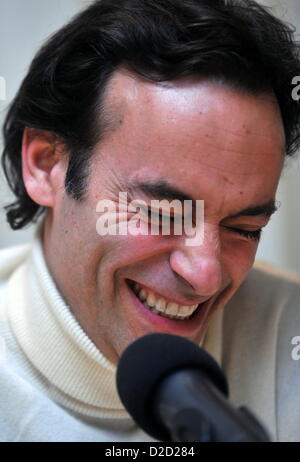 L'acteur français Anthony Delon, fils d'Alain Delon, prend la parole lors d'une conférence de presse avant de Brno Opera Ball 2013 à Brno, en République tchèque, le 19 janvier 2013. (CTK Photo/Igor Zehl) Banque D'Images