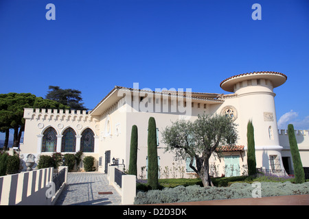 Le Chateau de Cremat dans les pentes de la ville de Nice est un domaine de vignes. Banque D'Images