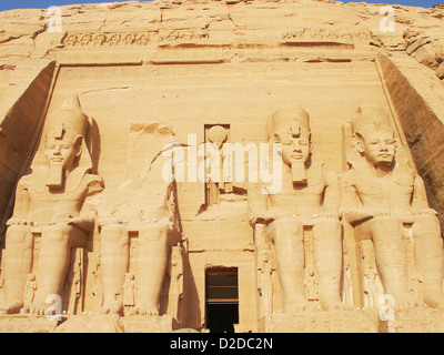 Abu Simbel temples rock dans le sud de l'Egypte, l'Afrique Banque D'Images