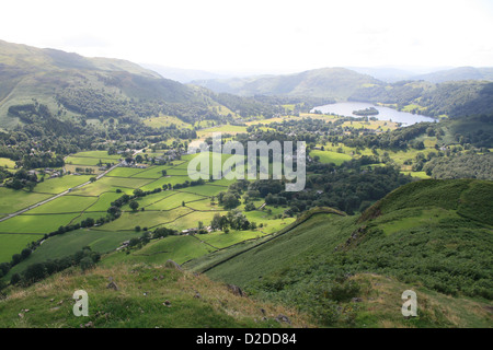 Avis de Helm Crag, le Lake District Banque D'Images