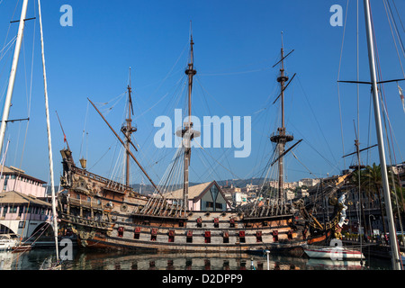 Genua - Galeone Neptun, un bateau pirate de Hollywood photo Pirates, Regie : Roman Polanski Banque D'Images