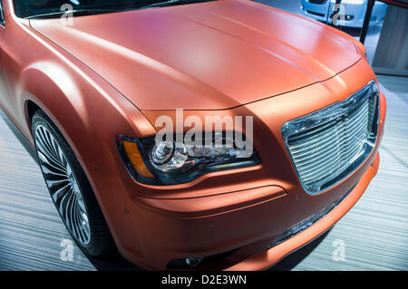 18 janvier 2013 (Détroit, Michigan, États-Unis) North American International Auto Show : Chrysler 300 Édition de la turbine sur l'affichage. Banque D'Images