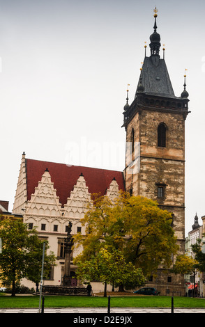 Nouvel hôtel de ville, place Charles de dates pour 1377, aujourd'hui un patrimoine culturel de Prague. Banque D'Images