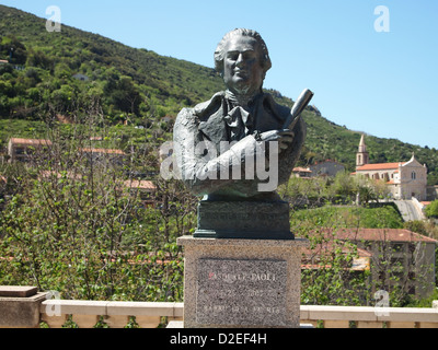 Belle statue de Pasquale Paoli à Sartène en corse Banque D'Images