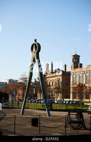 Par Vivien diviseurs, Burnside Clarendon Dock, Belfast Banque D'Images