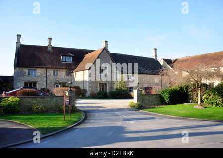 Abodes Hotel, Henley Road, Sandford on Thames, Oxfordshire, Angleterre, Royaume-Uni Banque D'Images