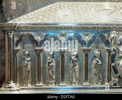 L'Espagne. La Galice. Santiago de Compostela. Cathédrale. Le coffret d'argent tenant la relique de Saint James. Évangélistes. Banque D'Images