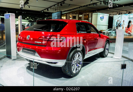 18 janvier 2013 (Détroit, Michigan, États-Unis) North American International Auto Show : Volkswagen Cross Coupé TDI Hybrid Concept sur l'affichage. Banque D'Images