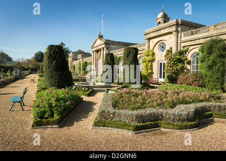 Bowood House et jardin dans le Wiltshire England UK UE Banque D'Images