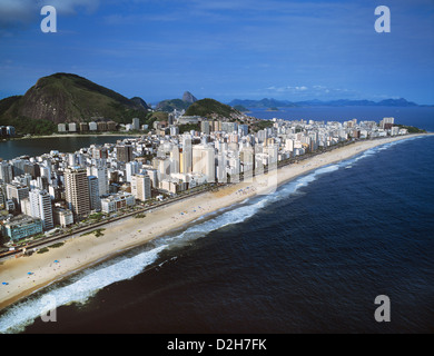 Brésil, Rio de Janeiro, vue aérienne de la plage d'Ipanema et Leblon Banque D'Images