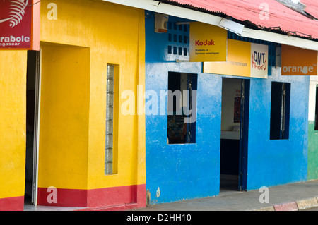 Shop dans main street, hell-ville, Nosy-be, madagascar Banque D'Images