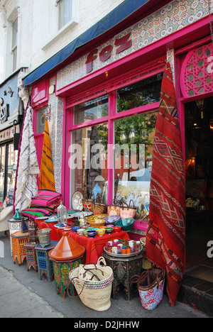 Golborne Road, North Kensington, London UK Banque D'Images