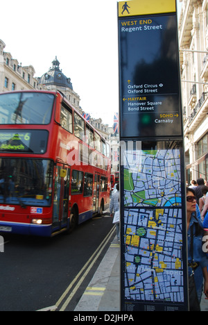 Streetplan dans Regent Street London, UK Banque D'Images