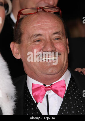 BRENDAN O'Carroll TELEVISON NATIONAL AWARDS RED CARPET ARRIVANTS LONDON ENGLAND UK 23 Janvier 2013 Banque D'Images