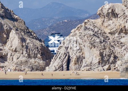 Mexique Cabo San Lucas bateau de croisière Celebrity Infinity au Cabo San Lucas près de El Arco Banque D'Images