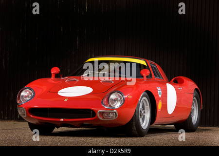 Ferrari 250 LM rouge coupé voiture de sport Banque D'Images