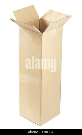 Ouvrir boîte de carton vide isolated on white Banque D'Images