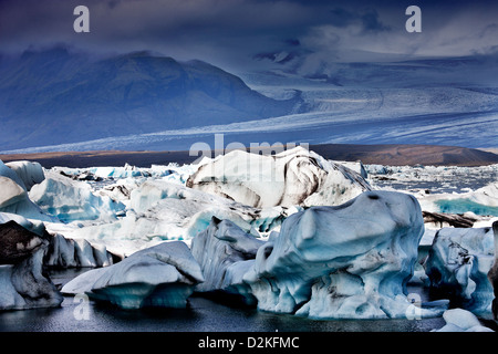 Le lac glaciaire Fjallsarlon Islande Banque D'Images