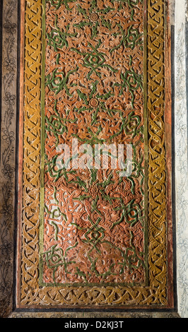 Détail de la sculpture sur pierre sur minbar, Eski Cami, ancienne mosquée d'Edirne, Turquie Banque D'Images