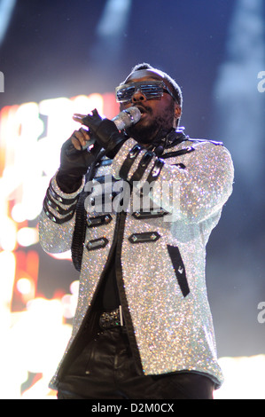 Barcelone, Espagne - 3 juillet : les Black Eyed Peas effectue au Estadi Cornella El Prat le 3 juillet 2010 à Barcelone, Espagne. Banque D'Images
