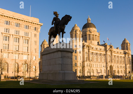 Statue du roi Édouard VII, des autorités portuaires, Liverpool, Angleterre Banque D'Images