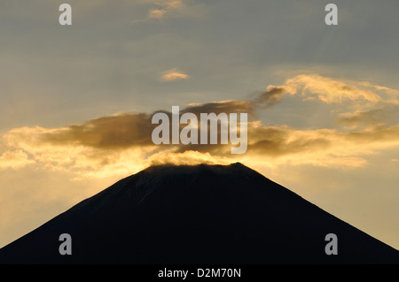 L'aube sur le sommet du Mont Fuji de l'Asagiri Highlands, Japon Banque D'Images