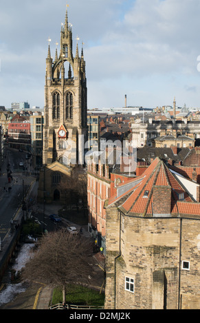 La Porte Noire et la cathédrale de l'église de St Nicholas Newcastle North East England UK Banque D'Images