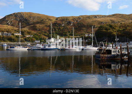 Bateaux dans le port, Mallaig, Highlands, Ecosse, Royaume-Uni, Europe Banque D'Images