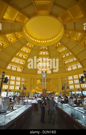 L'intérieur du Marché Central, Phnom Penh, Cambodge, Indochine, Asie du Sud, Asie Banque D'Images