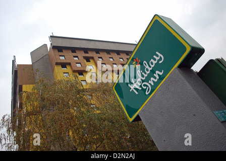 La célèbre Holiday Inn Sarajevo, accueil de journalistes pendant la guerre et détenteur du titre comme 'les plus bombardés hotel' sur l'Europe. Banque D'Images