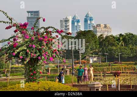 Shri Phirozshah Mehta jardin suspendu - Ferozeshah Mehta Gardens Malabar hill Mumbai Inde la banlieue de Bandra Architecture moderne Banque D'Images