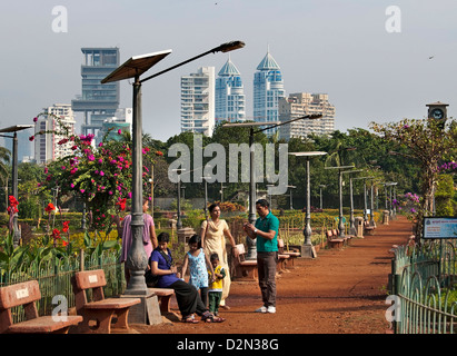 Shri Phirozshah Mehta jardin suspendu - Ferozeshah Mehta Gardens Malabar hill Mumbai Inde la banlieue de Bandra Architecture moderne Banque D'Images